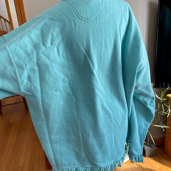 Sweatshirt beach coverup or just a great casual top - Picture 6 of 14